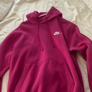 Women’s Nike hot pink hoodie never worn